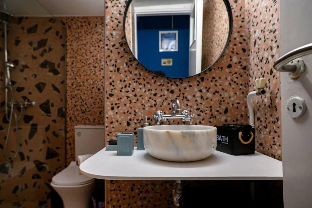 Bluexenia 1 Bedroom Retro Luxury Αθήνα Εξωτερικό φωτογραφία